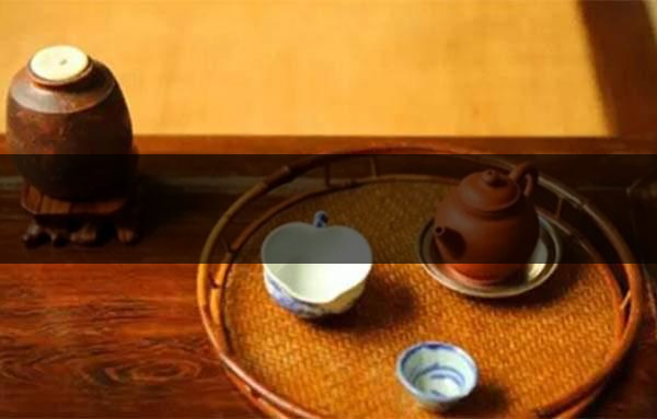 身體有哪些信號(hào)時(shí)應(yīng)停止飲茶？-1