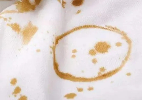 衣服上普洱茶漬怎么去除？