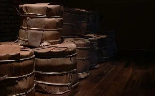 恐怖的普洱老茶翻新“技術(shù)倉”？