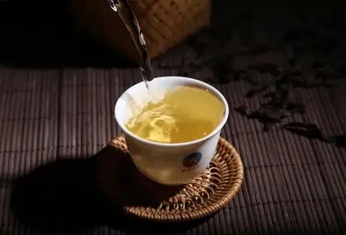 答應(yīng)我 晚飯后喝一杯普洱茶好嗎？