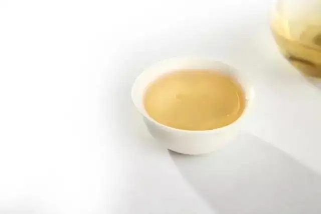 為什么越是深通茶道的人越深愛普洱茶？喜歡普洱茶，有三個(gè)原因。